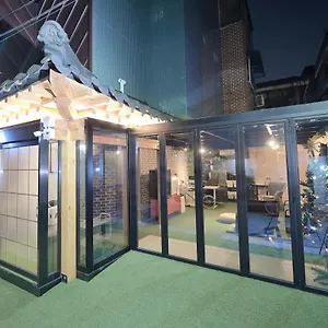 ** Gasthof Y's House Südkorea