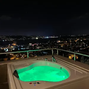 Class Bosphorus With Jacuzzi Otel
