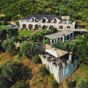 chateau-fasel.hotels-in-tirana.com/