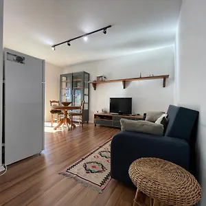 gencis-apartments.hotels-in-tirana.com/