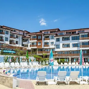 Отель Gardenia Hills